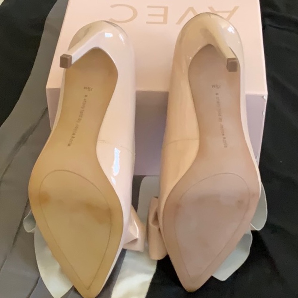 AVEC LES FILLES Joyce Azria Charlotte Pink Patent Pump Size 7.5 - Picture 4 of 4